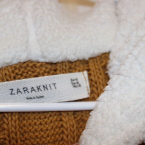 Zara Knit Sweater Women's size Medium - Picture 4 of 8